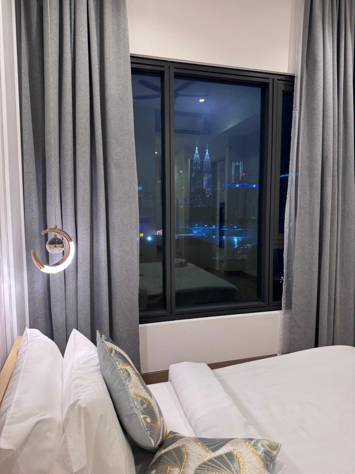 Infinity Pool Suite Bukit Bintang Lalaport Bbcc กัวลาลัมเปอร์ ภายนอก รูปภาพ